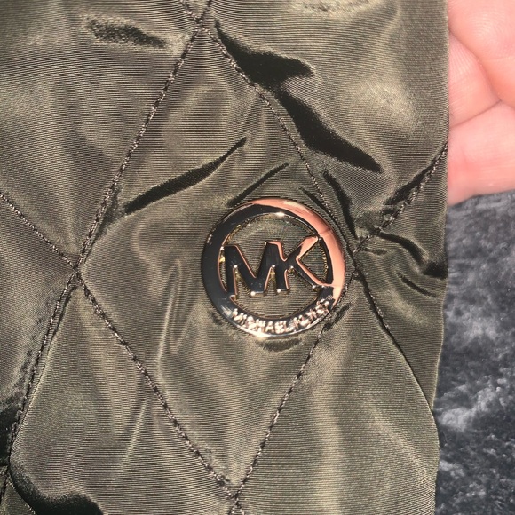 olive green michael kors jacket with fur - Picture 2 of 3